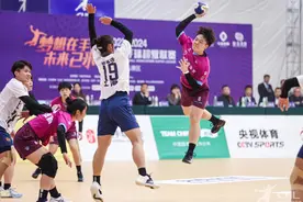 新赛季中国手球超级联赛崇礼揭幕，上海队获首胜图片