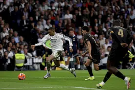 皇马遭瓦伦西亚绝杀 争冠希望渺茫图片