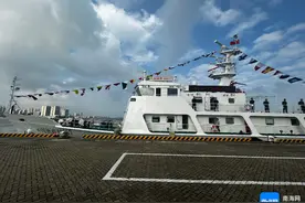 中国渔政新船46017与46018在海口正式入列图片