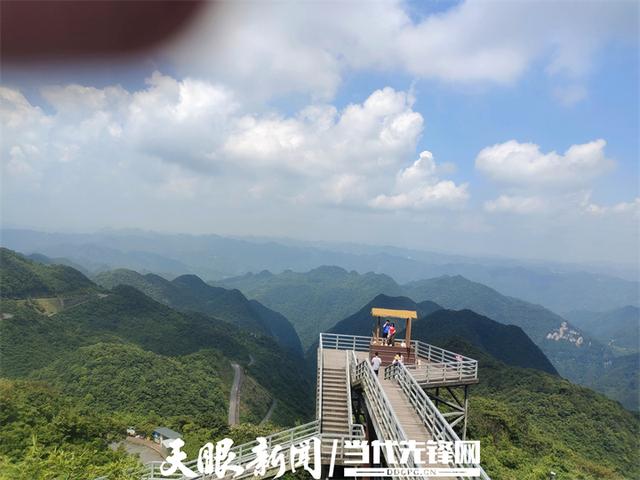 红色小镇旅游“红”