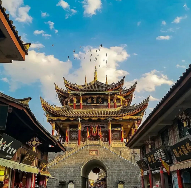 文旅深融 建圈强链——写在2025凉山州文化和旅游发展大会暨凉山旅游投资大会开幕之际