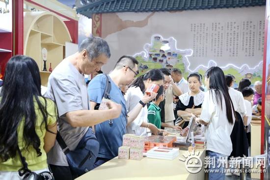 2025中国文博会闭幕 荆州参展企业获众多参观者青睐