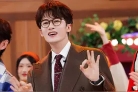 《你好，星期六》“滤镜”拉满，被檀健次李兰迪甜到了图片