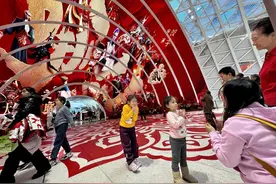 人民领袖｜把最好的精神食粮奉献给人民图片