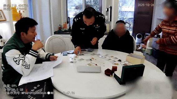 家里被邻居偷东西怎么处理_邻居家偷你家财运怎么破_