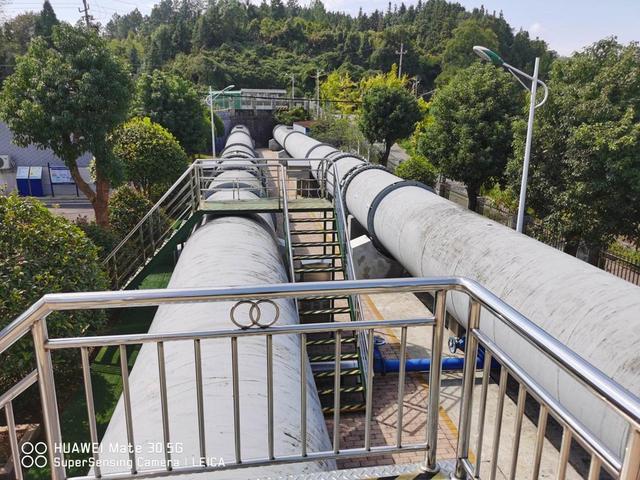 《与水同行》吴桂元