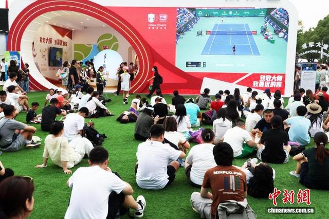上海网球大师赛人气火爆