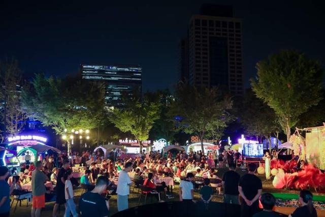 音乐嘉年华打造假日新地标！国庆中秋假期，普陀重点景区商圈客流量、营业额双增长