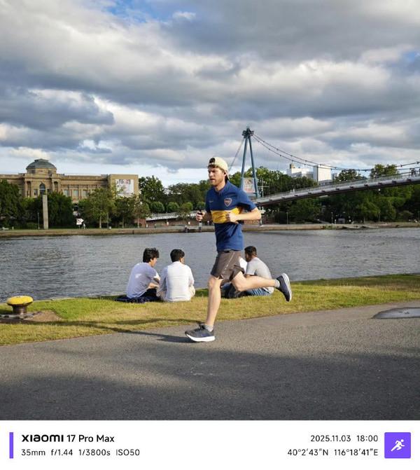 小米新款水印样式即将上线！支持跑步等10项运动设置