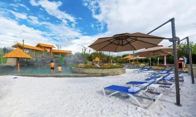 甘孜县的冬天真的太适合慢慢游了！