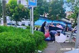 广州闹市街头，孕妇突然临盆！ 幸亏有他们搭建“爱心产房”图片