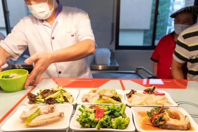 江苏一高校9年暗送700多万，不少人突然收到一笔钱