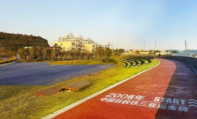 温州新晋网红地火了！ 快来“躺坪” 看海…