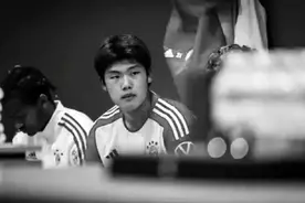 18岁国安小将郭嘉璇去世，天堂里多了一位追风少年图片