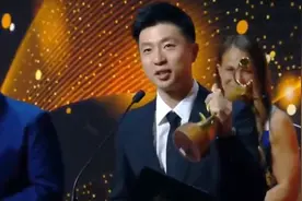 现场视频！马龙用英语发表获奖感言图片