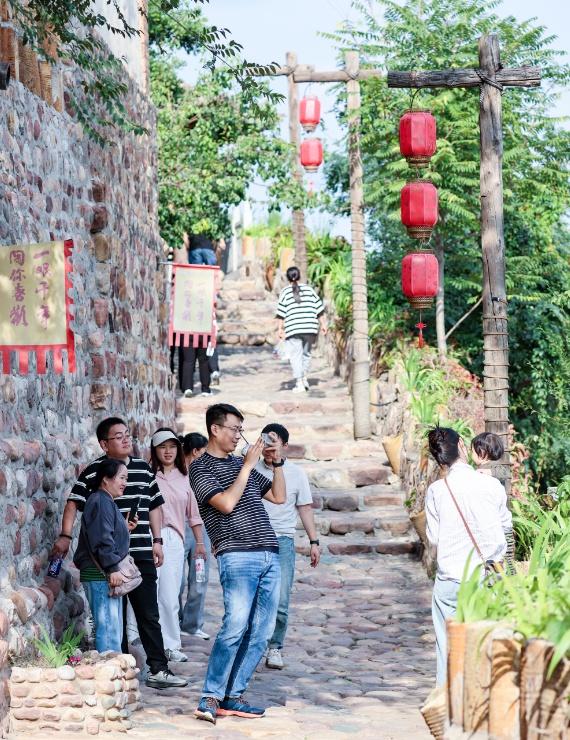 何须远行？这些秋日限定的“诗情画意”就在石家庄周边