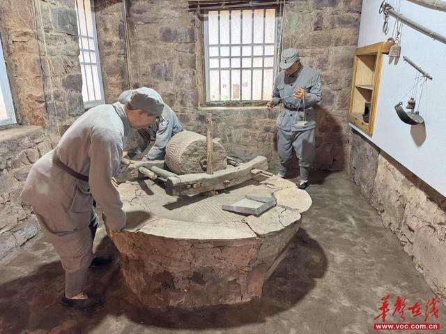 光耀太行｜黄崖洞“将军屋”，美国友人深情写下“湖南兄弟，请接受我深深的悼念”