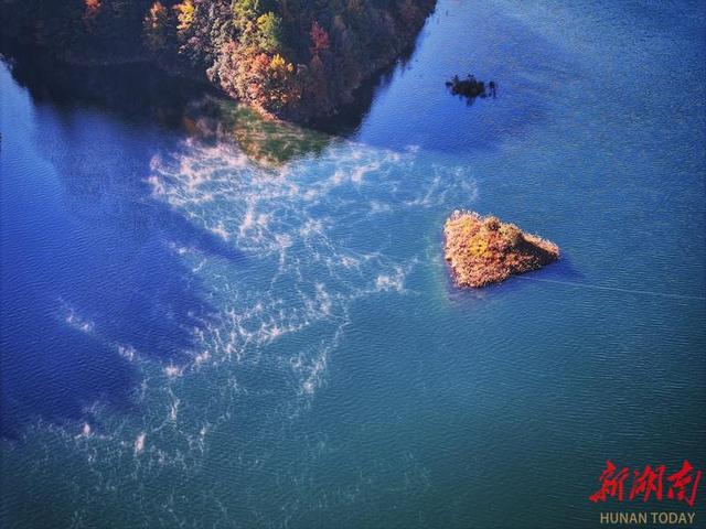 城步白云湖：冬日里的一片蔚蓝