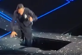 63岁刘德华演唱会又出事故，注意安全不能是说说而已图片