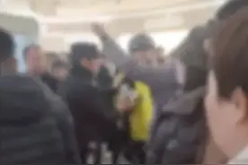 多人工资被换成商场购物卡？每月仅一天能用，消费金额被控制图片