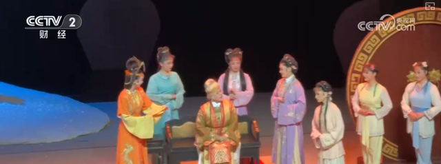 周周有演出、月月有大戏！“真金白银”优惠带旺人气 文化消费增长势头强劲