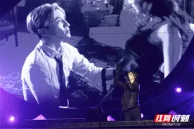 2024飞天山音乐节｜歌手薛之谦激情演唱图片