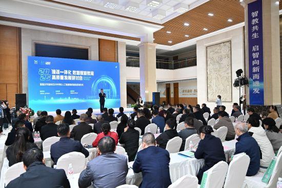 潼南巴川中学启动人工智能强校建设 打造西部地区中小学AI教育示范校