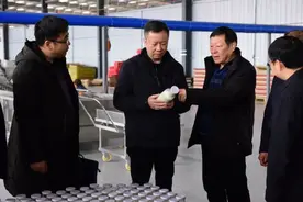 肖梓才：促推绿色食品企业调研 做精“土特产”高质量发展图片
