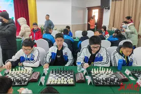 湘钢一中教育集团市十二中在国际象棋团体赛中获佳绩图片