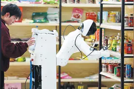 人形机器人加速“进化”（新时代画卷）图片