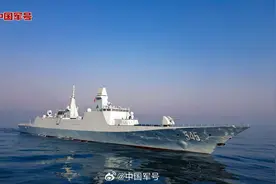 高清大图！九图带你看漯河舰最新训练画面图片