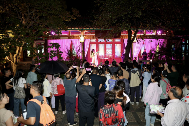 光影里邂逅千年泉水故事，《趵突夜画》解锁沉浸式夜游新体验