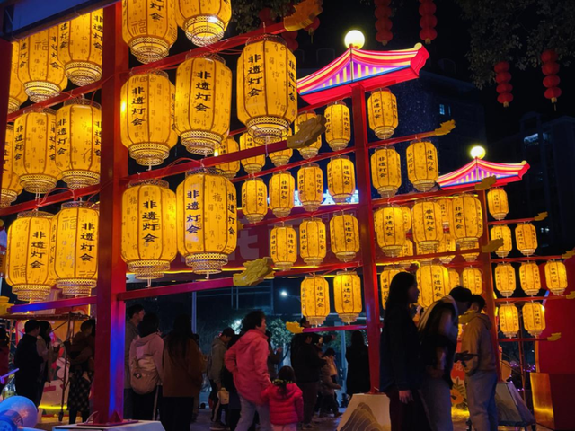 今晚来三水看震撼大型烟花秀！观赏C位、停车指引→