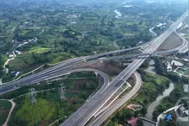 大内高速公路全线通车！大足半小时到内江图片