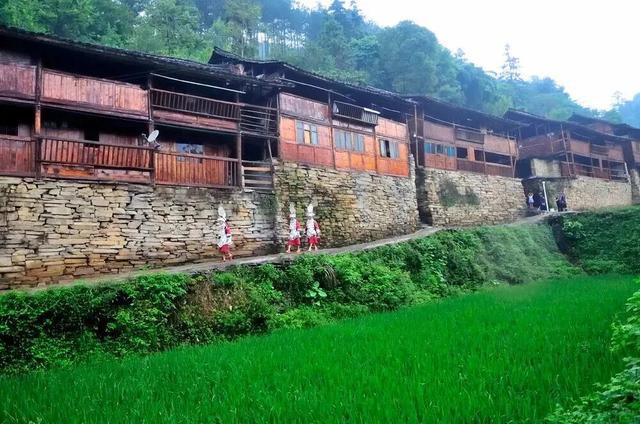 听村歌品美味赏美景，遇见仰阿莎美神！这份剑河“宝典”请您收藏→