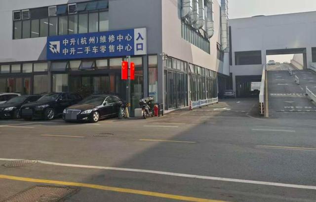 小米交付中心车祸，被撞员工30多岁	，已不幸离世