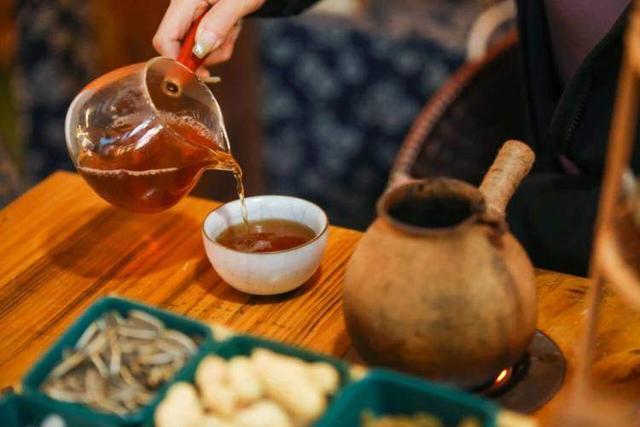 西咸新区泾河新城茯茶镇获省商务厅认证 入选首批“陕西省商旅名街”
