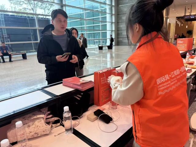 志愿星光闪耀文博盛会