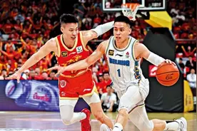追回一城！北京首钢队客场战胜浙江广厦队，大比分追至2比3图片