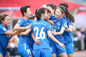 武汉女足晋级亚冠决赛图片