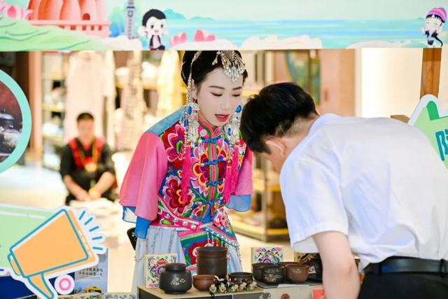 武汉伢，红河邀你来北纬23°享受旅居生活！