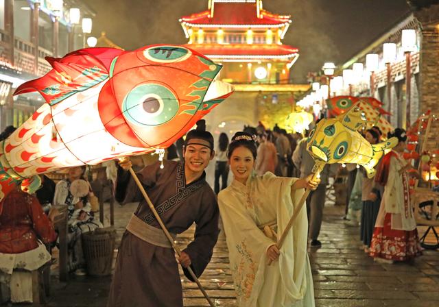 读懂城市丨“关外第一城”葫芦岛，自在山海