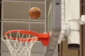 还是很努力的！训练师晒布朗尼苦练视频：专注打磨后撤步三分图片