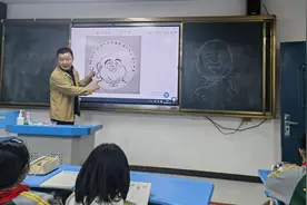 中学开设漫画课，学生在创作中收获快乐和力量图片