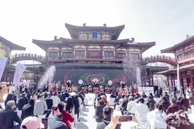 花见雁塔 樱动全城图片