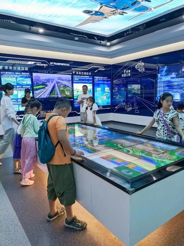 大武汉一日 | 这里免费、免预约、空调足，赶紧来