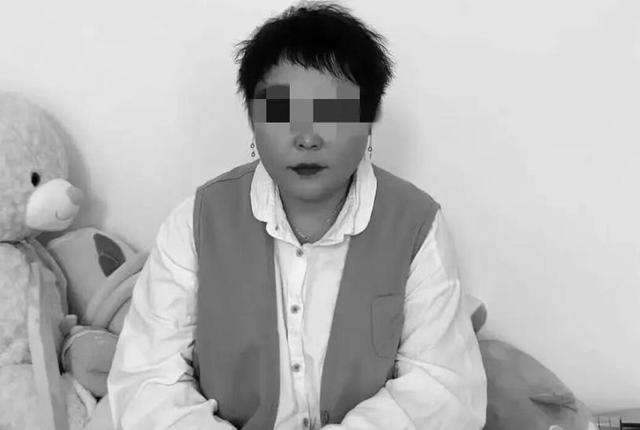 43岁女子离婚后被第二任前夫殴打致死，嫌犯被逮捕，8岁女儿监护权归谁？律师分析