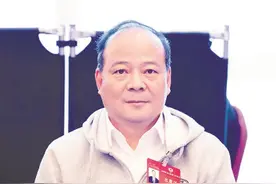 坚守实业 求实创新图片