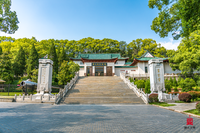 红安：红是底色，趣是新篇
