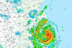 台风“贝碧嘉”中心已移入无锡图片